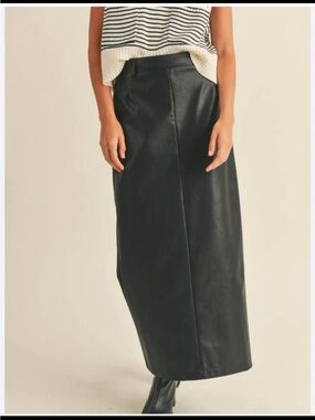 Vintage Black Leather Maxi Skirt - Women